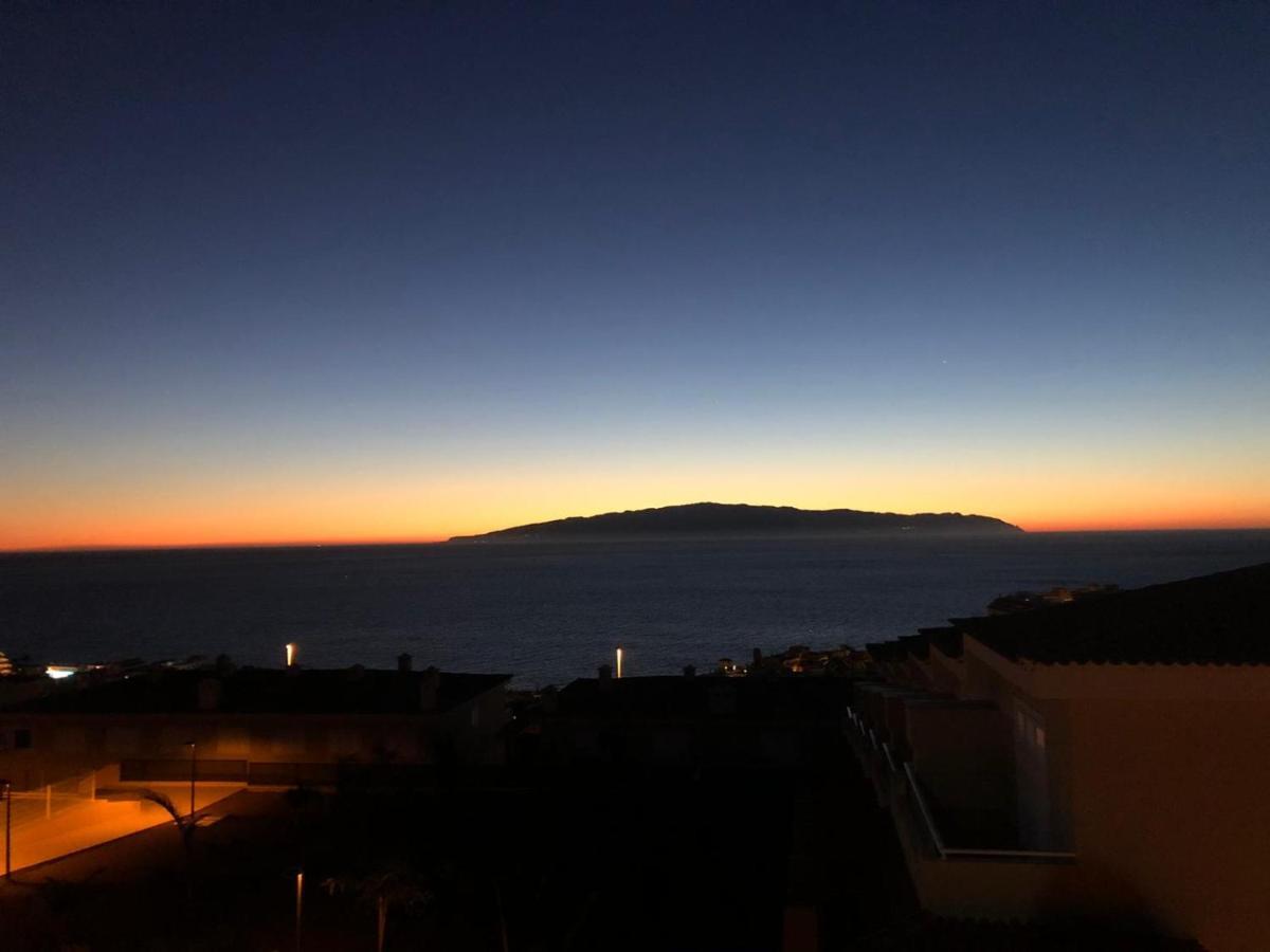 Los Gigantes Ocean View Apartment Puerto de Santiago  Exterior photo