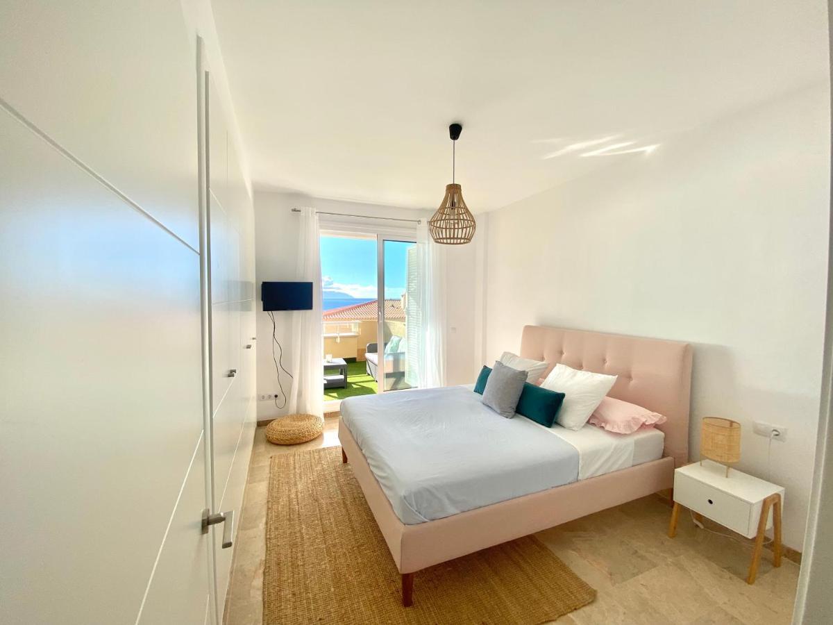 Los Gigantes Ocean View Apartment Puerto de Santiago  Exterior photo